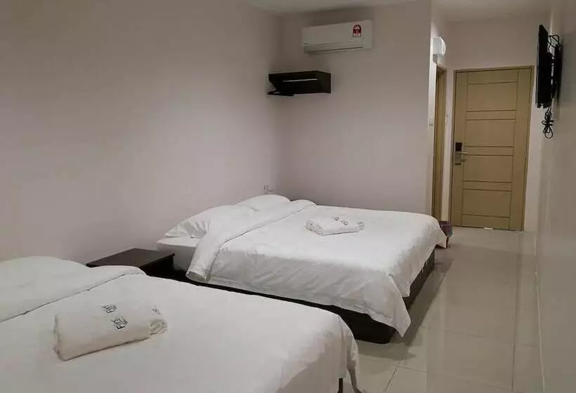 ホテル First Guest House Cheras