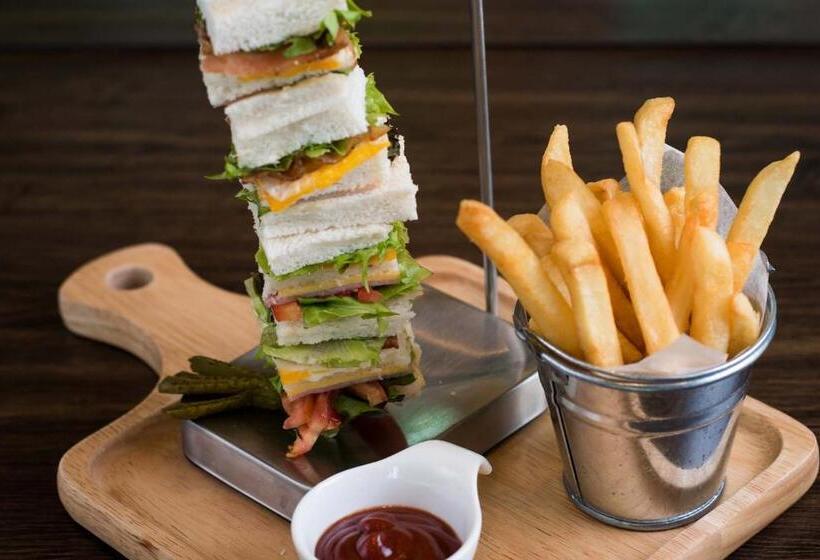 ホテル Greenville Laguna