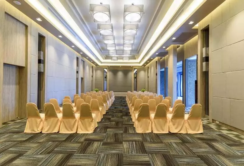 Hotelli Greenville Laguna