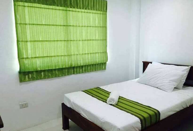 酒店 Lola Natividad