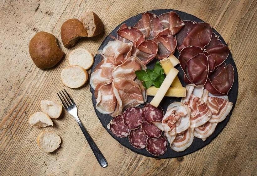 בית מלון כפרי Piuro