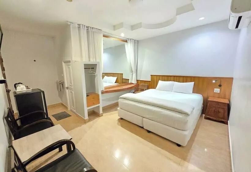 هتل Prangthong Garden Home