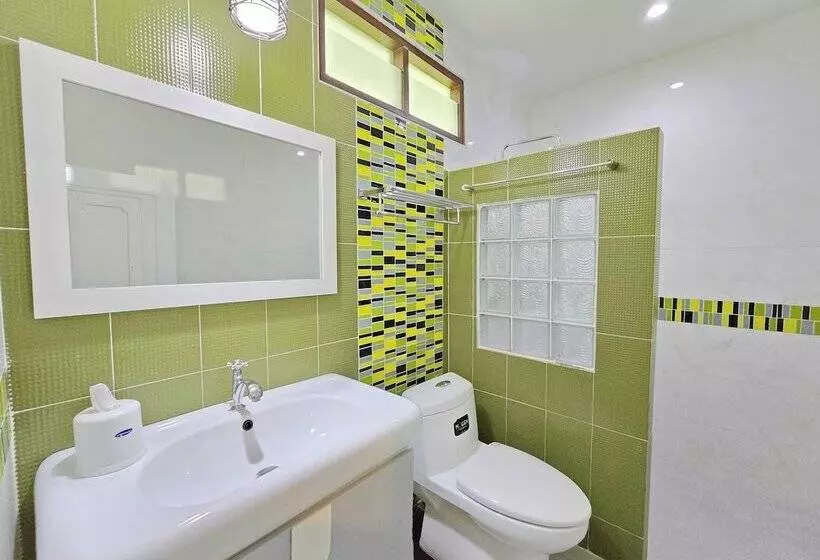 هتل Prangthong Garden Home