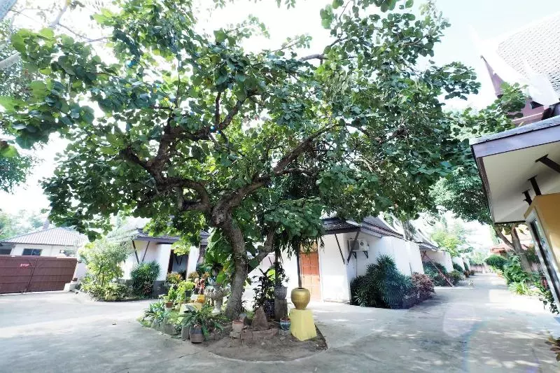 هتل Sweet Inn Resort