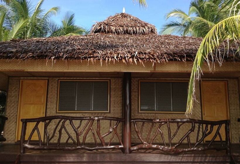 Islandia Beach Resort