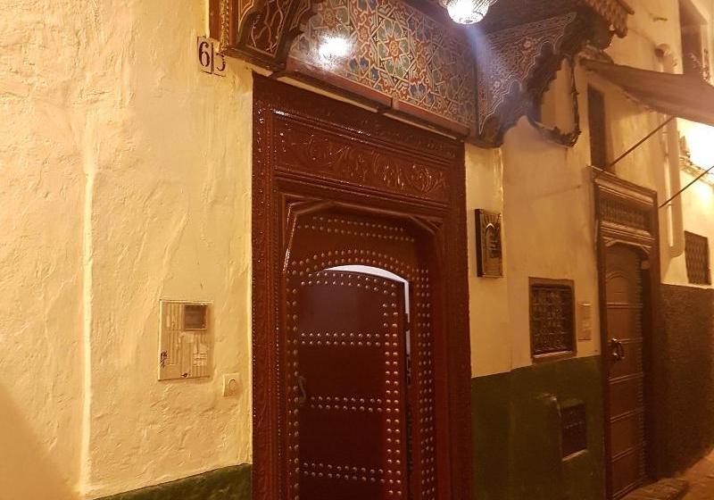 Riad Las Mil Y Una Noches Tetuan