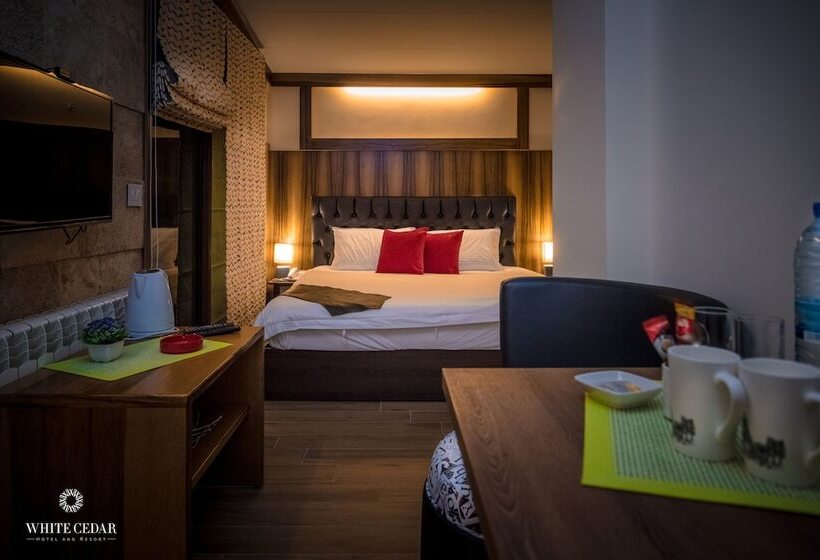 هتل White Cedar