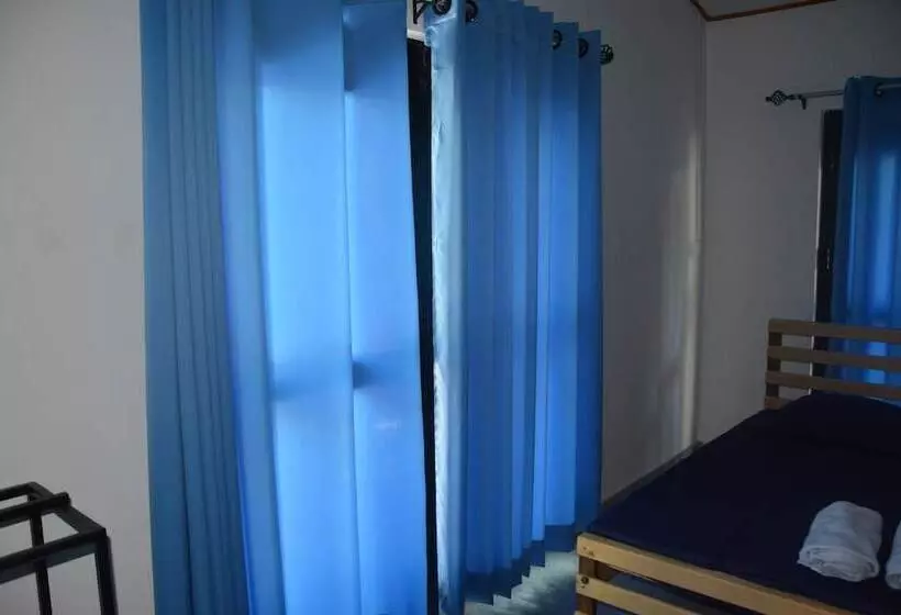 هتل Mereiyans Village