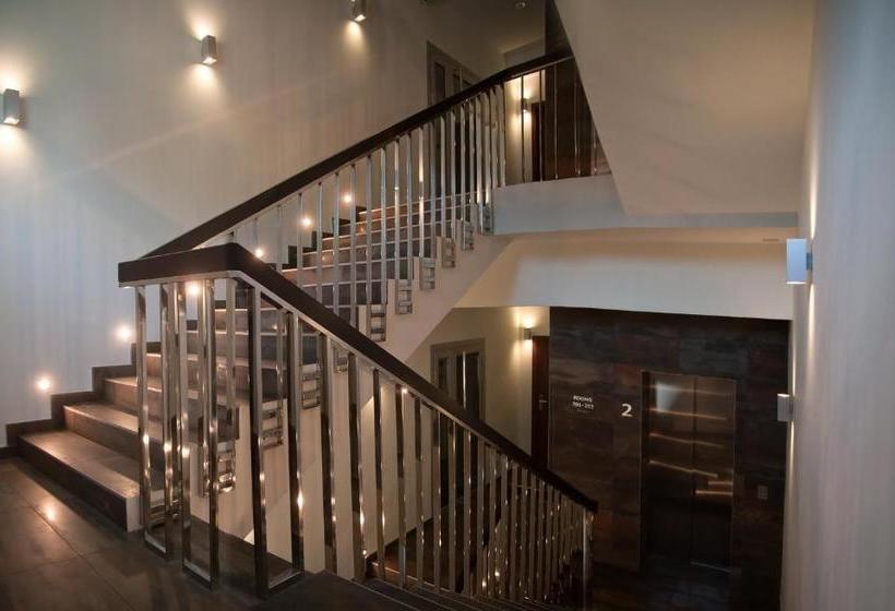 בית מלון כפרי Schiller