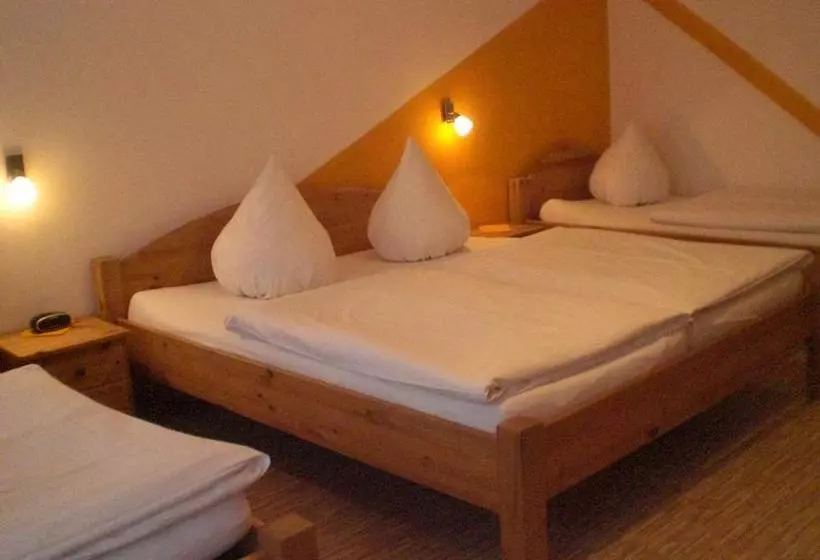 Majatalo Gasthof Fröhlich