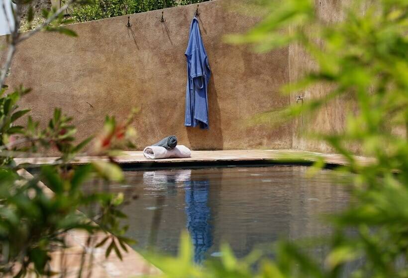 Отель Encís D Empordà  Adults Only