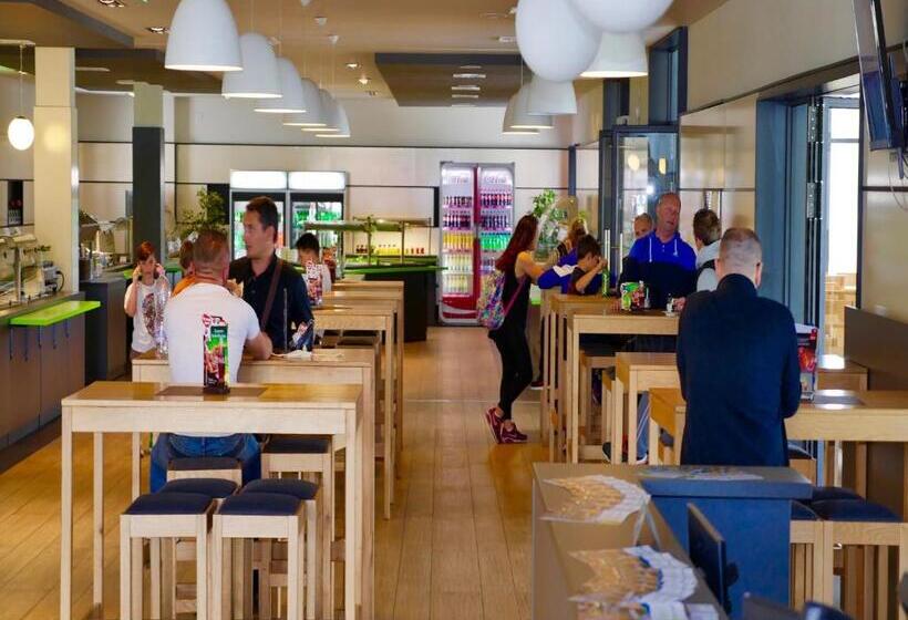 בית מלון כפרי Lika Jug