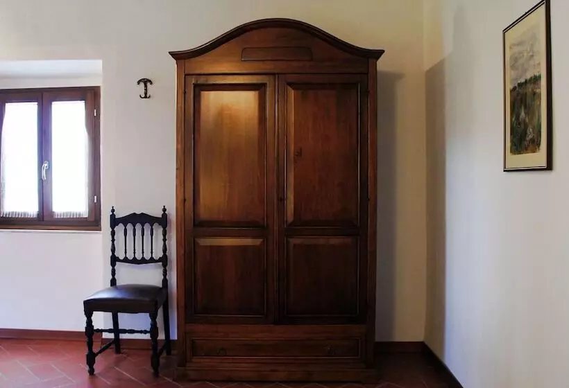 Maaseutuhotelli Agriturismo Casa Agricola Rossi Appartamenti In Casentino