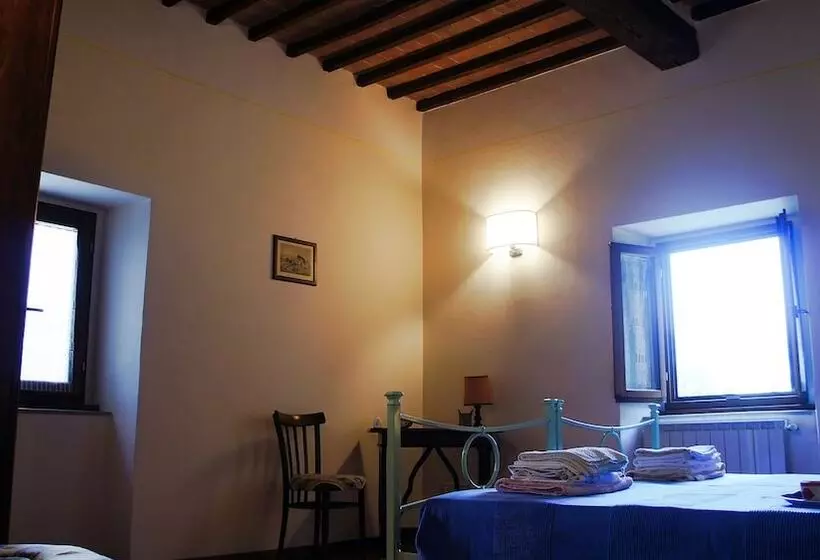 Maaseutuhotelli Agriturismo Casa Agricola Rossi Appartamenti In Casentino