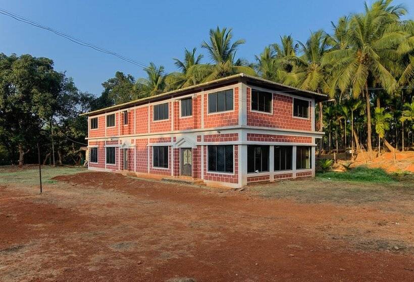 ホテル Shantai By The Lake