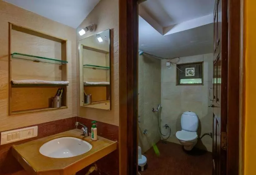 Hotelli Shantai By The Lake