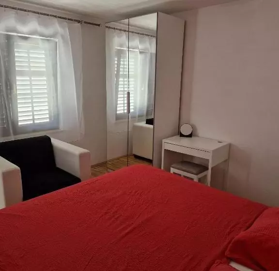 Majatalo Guest House Lidus