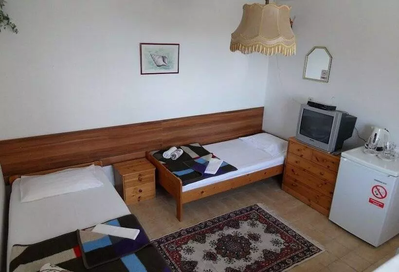 Majatalo Guest House Lidus