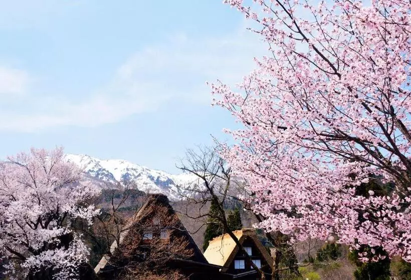 Retkeilymaja Shirakawago Guest House Kei