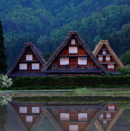 Albergue Shirakawago Guest House Kei