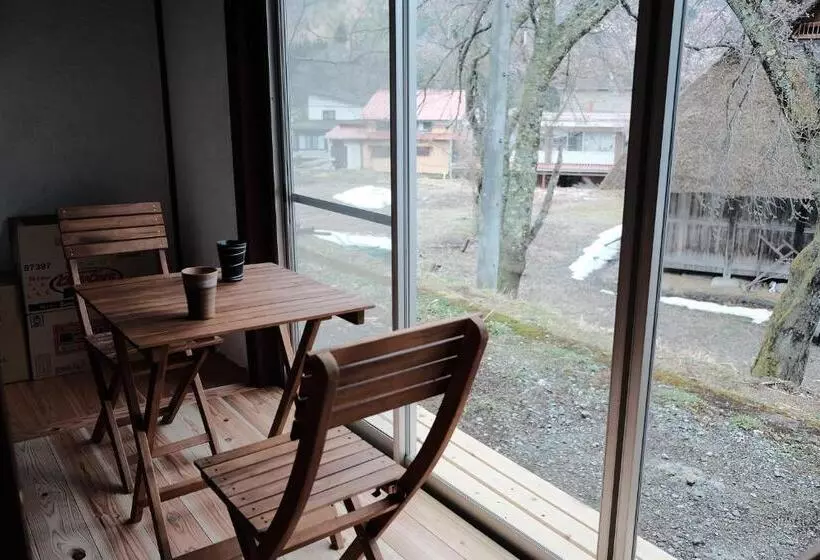 Retkeilymaja Shirakawago Guest House Kei