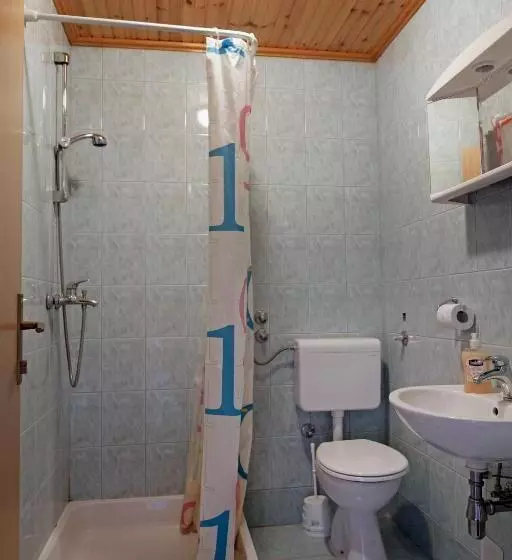 Majatalo Guesthouse Zafran