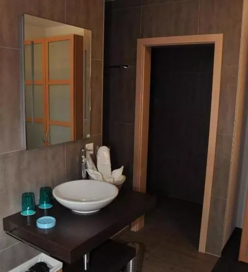 Retkeilymaja Le Relais Du Château Monney