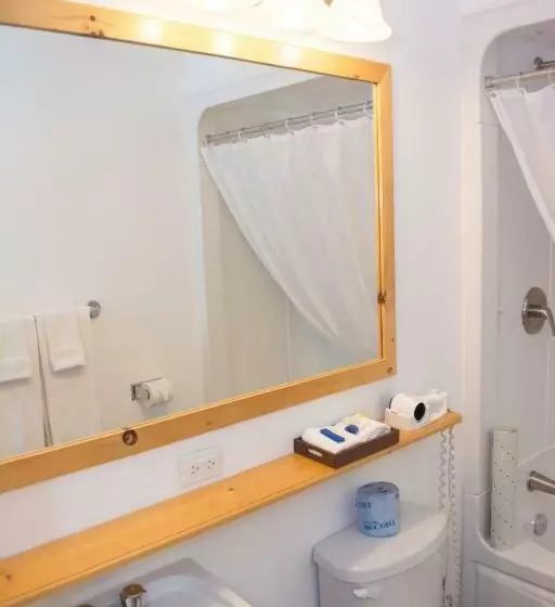 Retkeilymaja Mayflower Inn