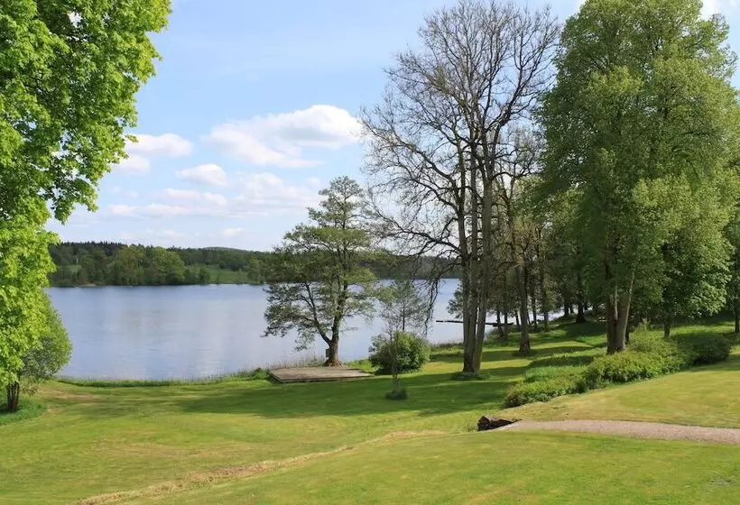 Aamiaismajoitus (B&B) Asa Herrgård