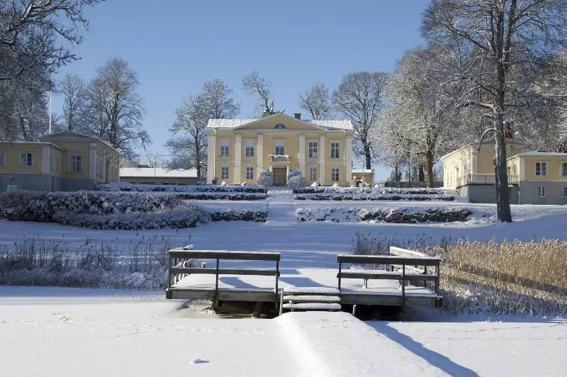 Aamiaismajoitus (B&B) Asa Herrgård