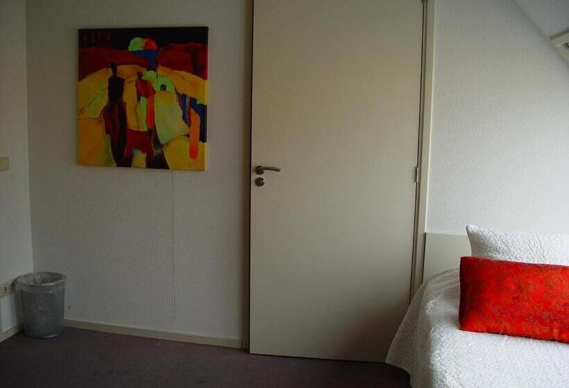 Bed and Breakfast Piaam State