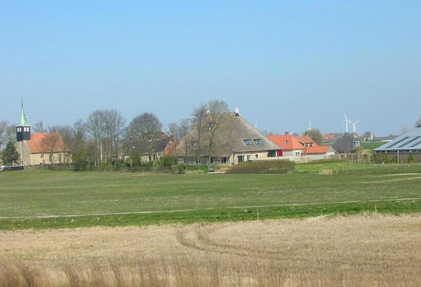 Bed and Breakfast Piaam State