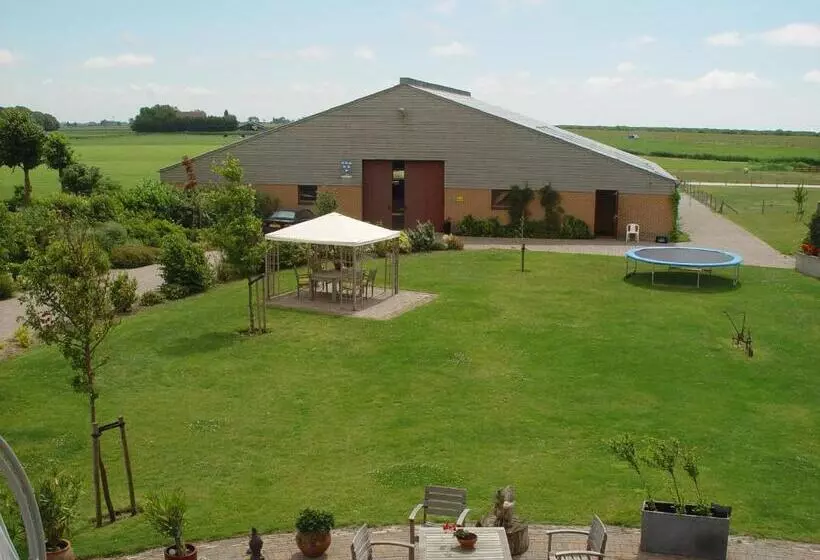 ベッドアンドブレックファースト Piaam State