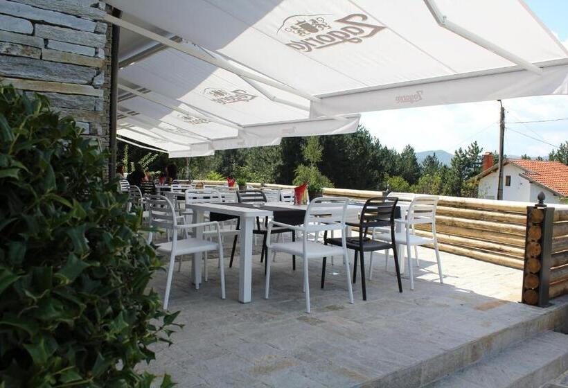 Family Hotel Friends Villa