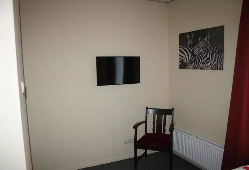 Hotelli Café Restaurant Snackbar Beerzerveld