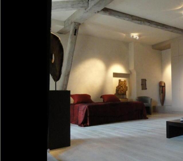 هتل Château De Vierset