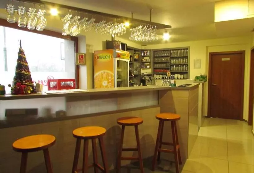 Hotelli Penzión Trio