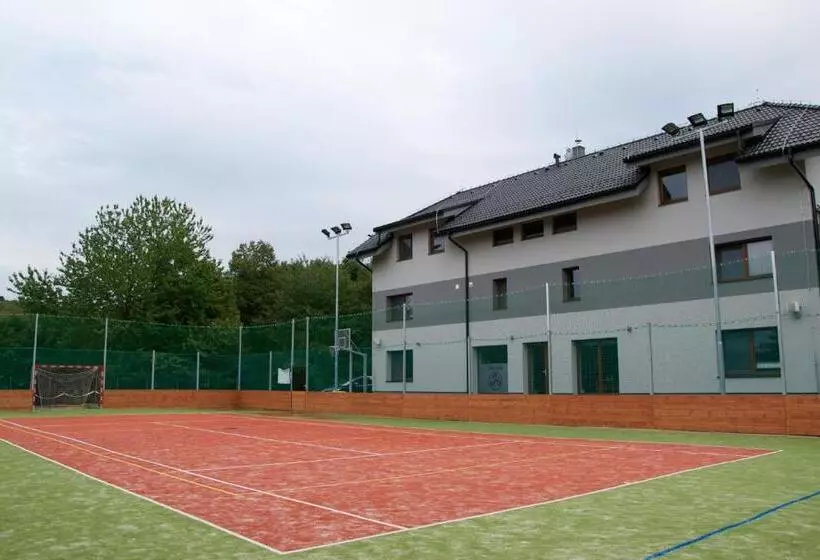 Hotelli Penzión Trio