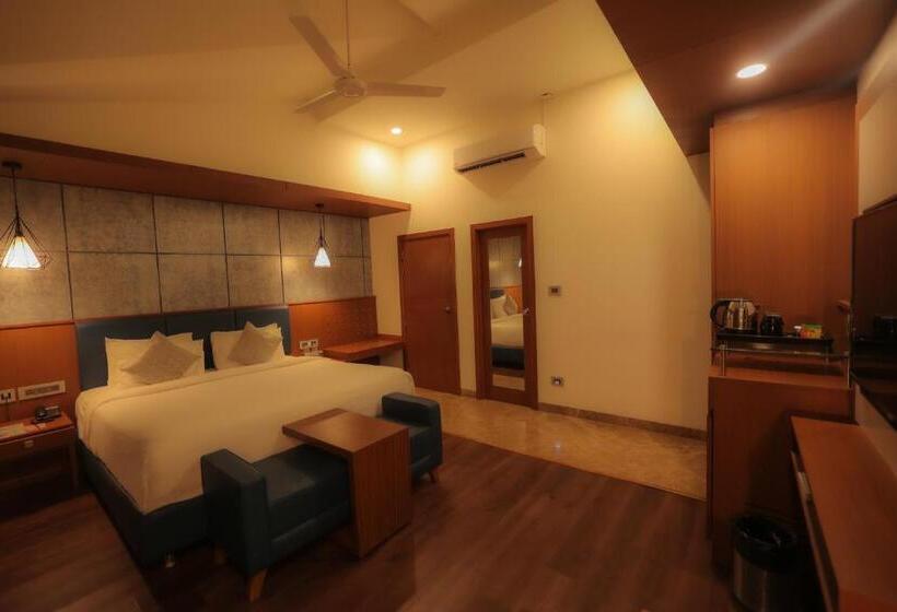 Отель Poppys Vista