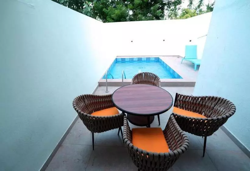 Hotelli Poppys Vista