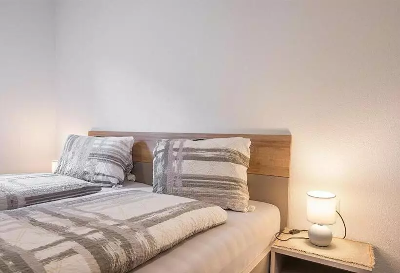 Hotelli Restaurant Drei Tannen