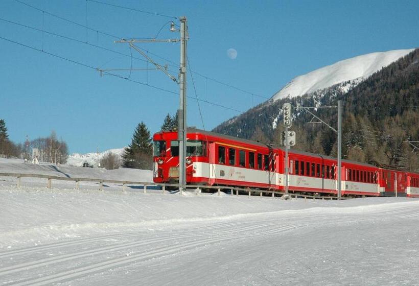 ホテル Restaurant Drei Tannen