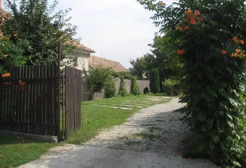 Majatalo Penzion Mala