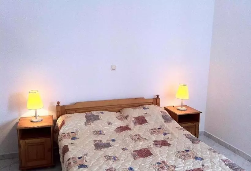 استراحتگاه Rusalka Holiday Village