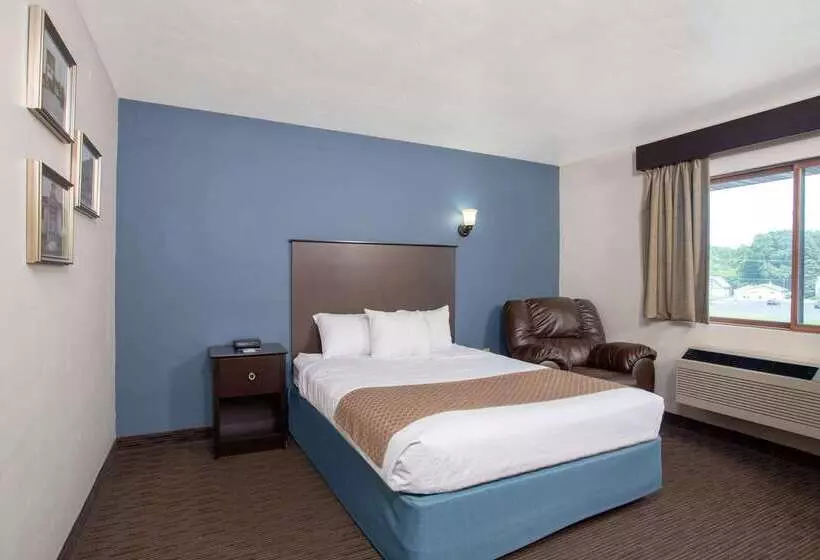 هتل Americinn By Wyndham Green Bay West