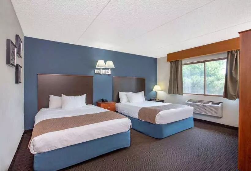هتل Americinn By Wyndham Green Bay West