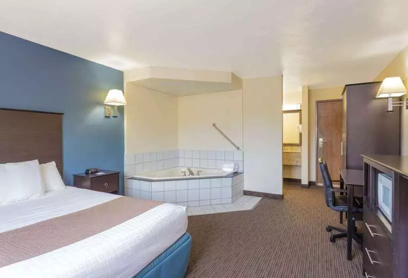 هتل Americinn By Wyndham Green Bay West