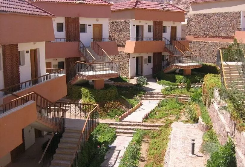 هتل Catherine Plaza