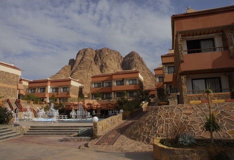 هتل Catherine Plaza