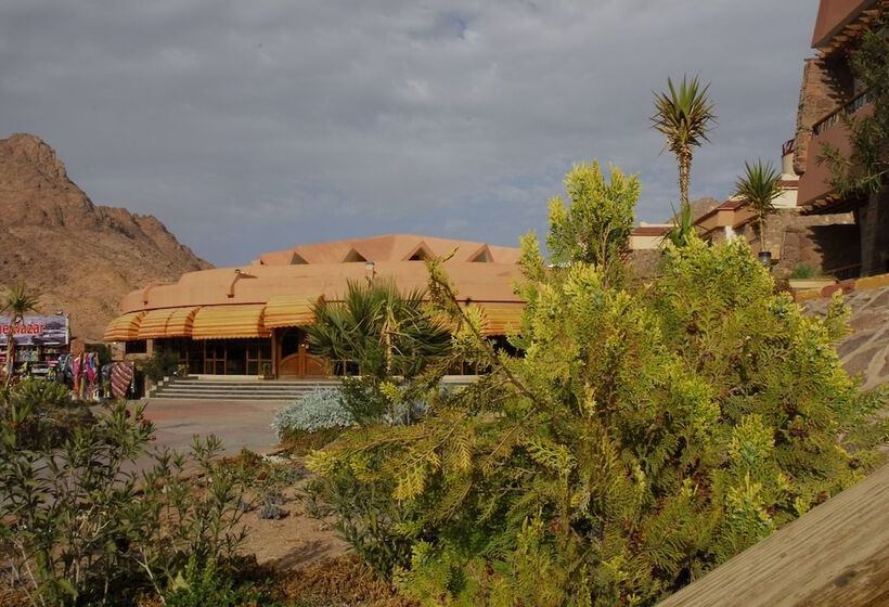 هتل Catherine Plaza